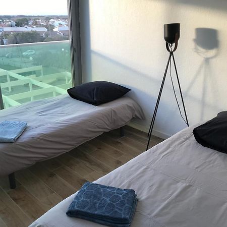Appartement Face A La Mer - 6 A 8 Personnes - Canet En Roussillon Kültér fotó